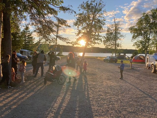 Coucher de soleil sur le lac